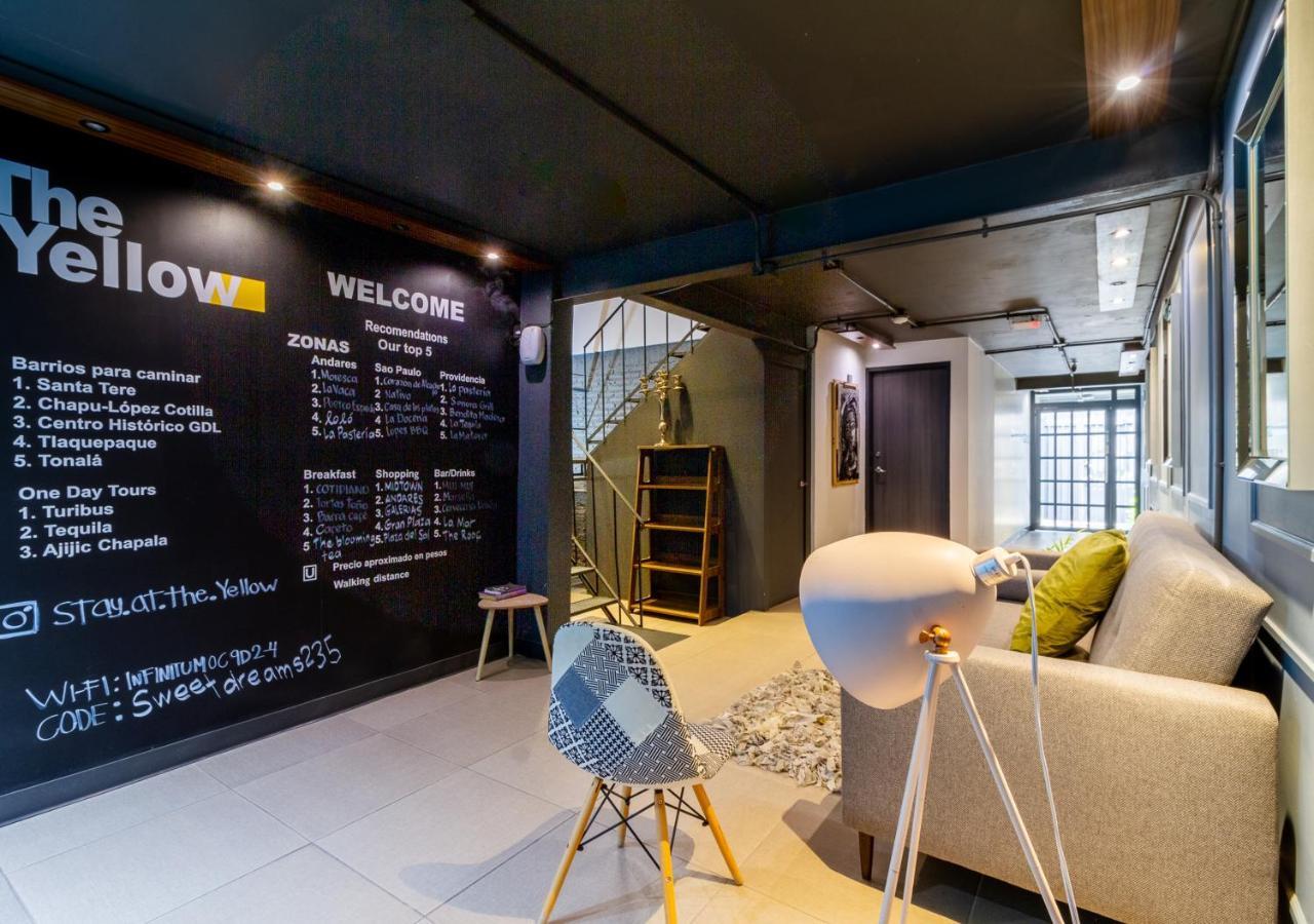 The Yellow By Dot Boutique Guadalajara Exterior photo